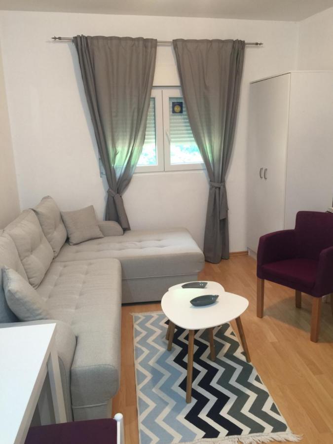 Apartman Lili Cetinje Exteriér fotografie