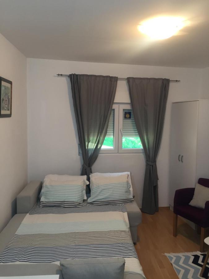 Apartman Lili Cetinje Exteriér fotografie